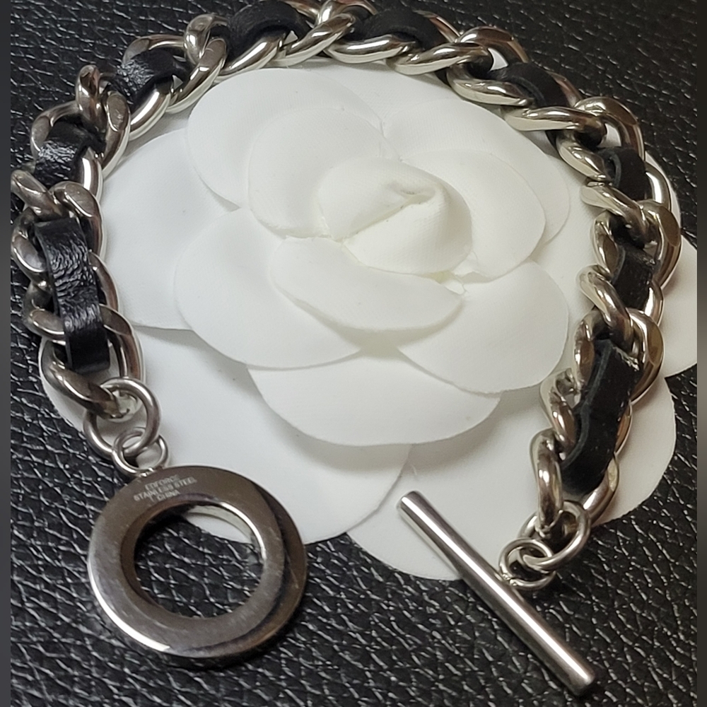 Signed Edforce Sheepskin Leather Stainless Steel Link Toggle Bracelet 30.3 gr.